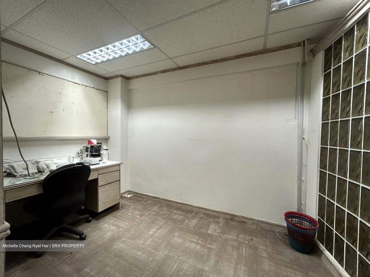 Textile Centre (D7), Office #592839771